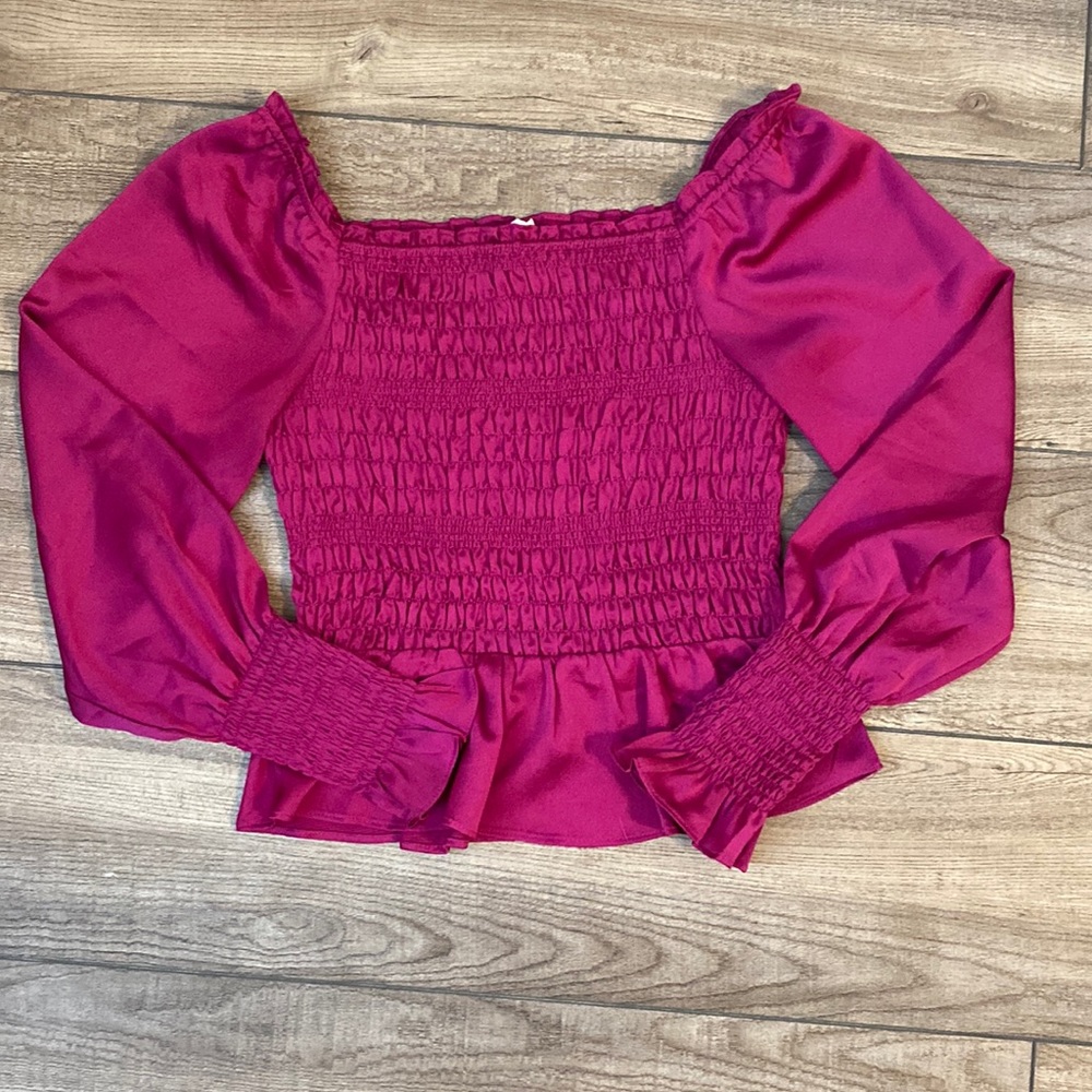 Plum top